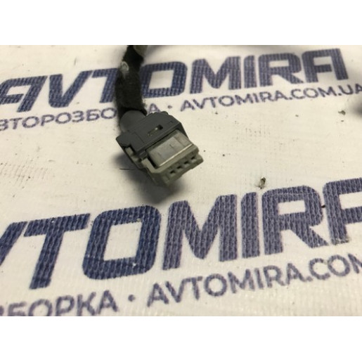Порт USB Peugeot 308 2013-2021 9806047980